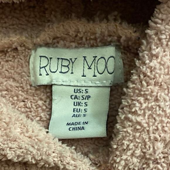 Ruby Moon Size Small Light Pink Mauve Sweater SOFT AND CUDDLY USED - Picture 2 of 11
